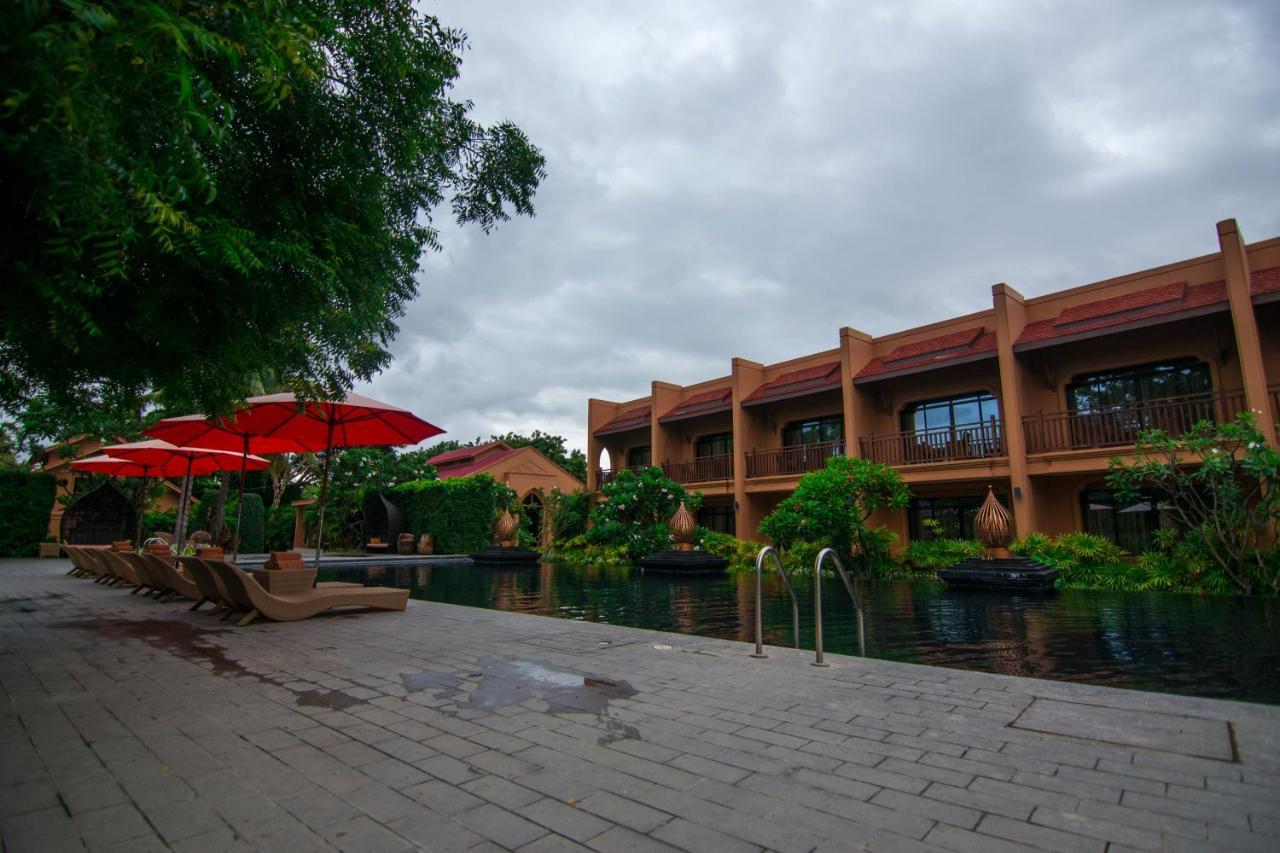 The Hotel Umbra Bagan Nyaung-U Buitenkant foto